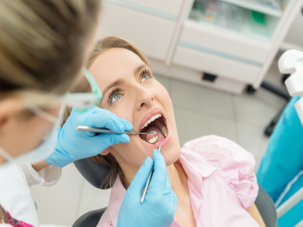 Signs You Need a Tooth Filling featured image